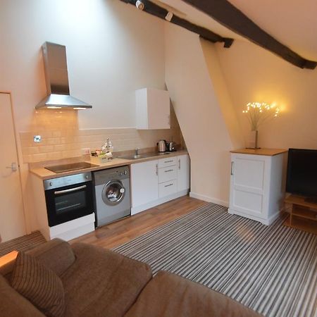 Wg Apartment Macclesfield Bagian luar foto